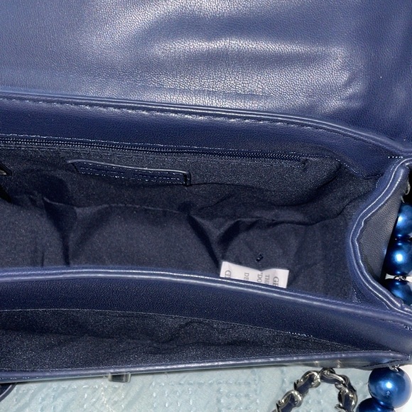 3   BADGLEY MISCHKA  CROSSBODY BAG - Picture 9 of 15